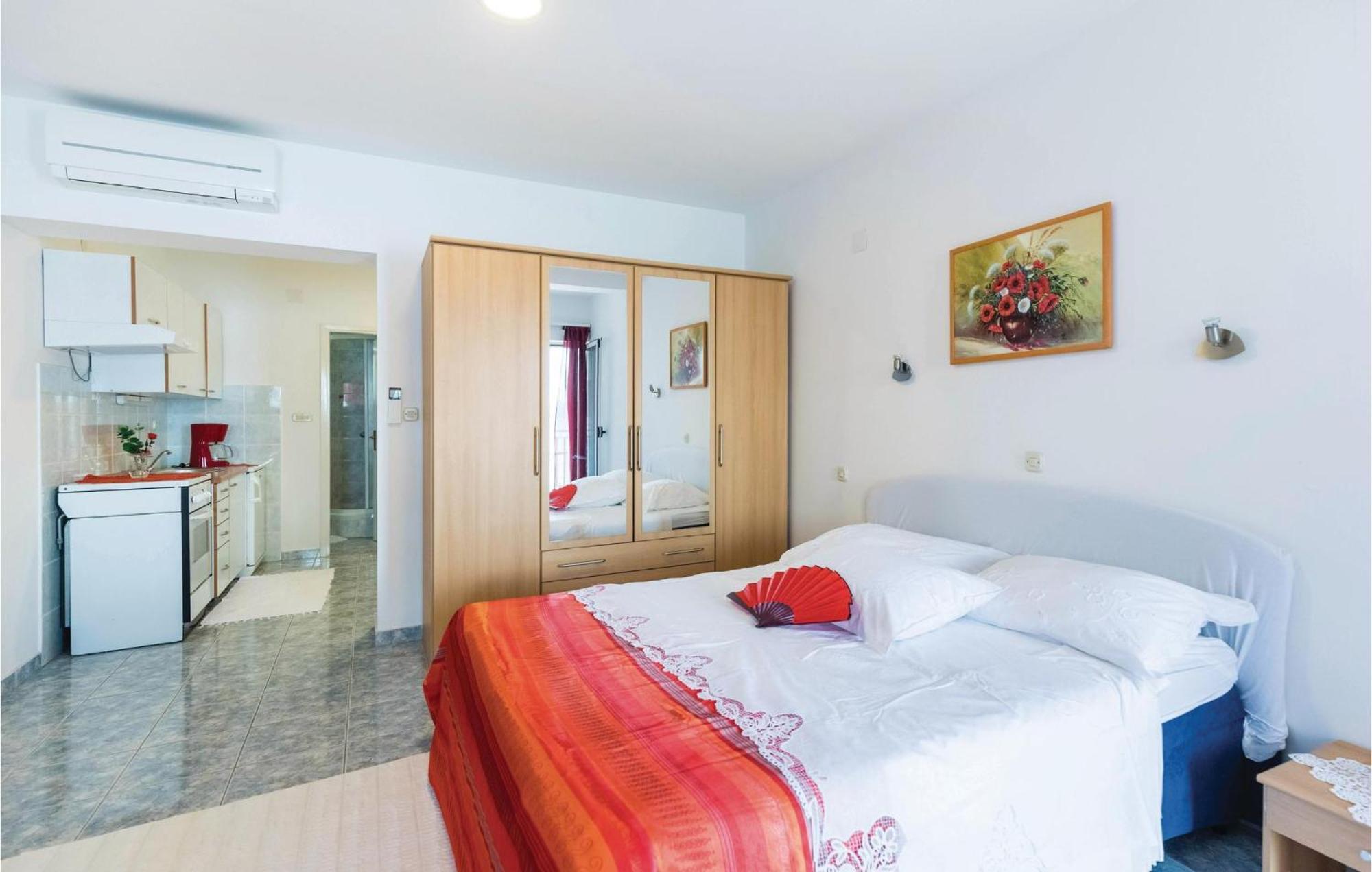 Awesome Apartment In Duba With Wifi Dış mekan fotoğraf