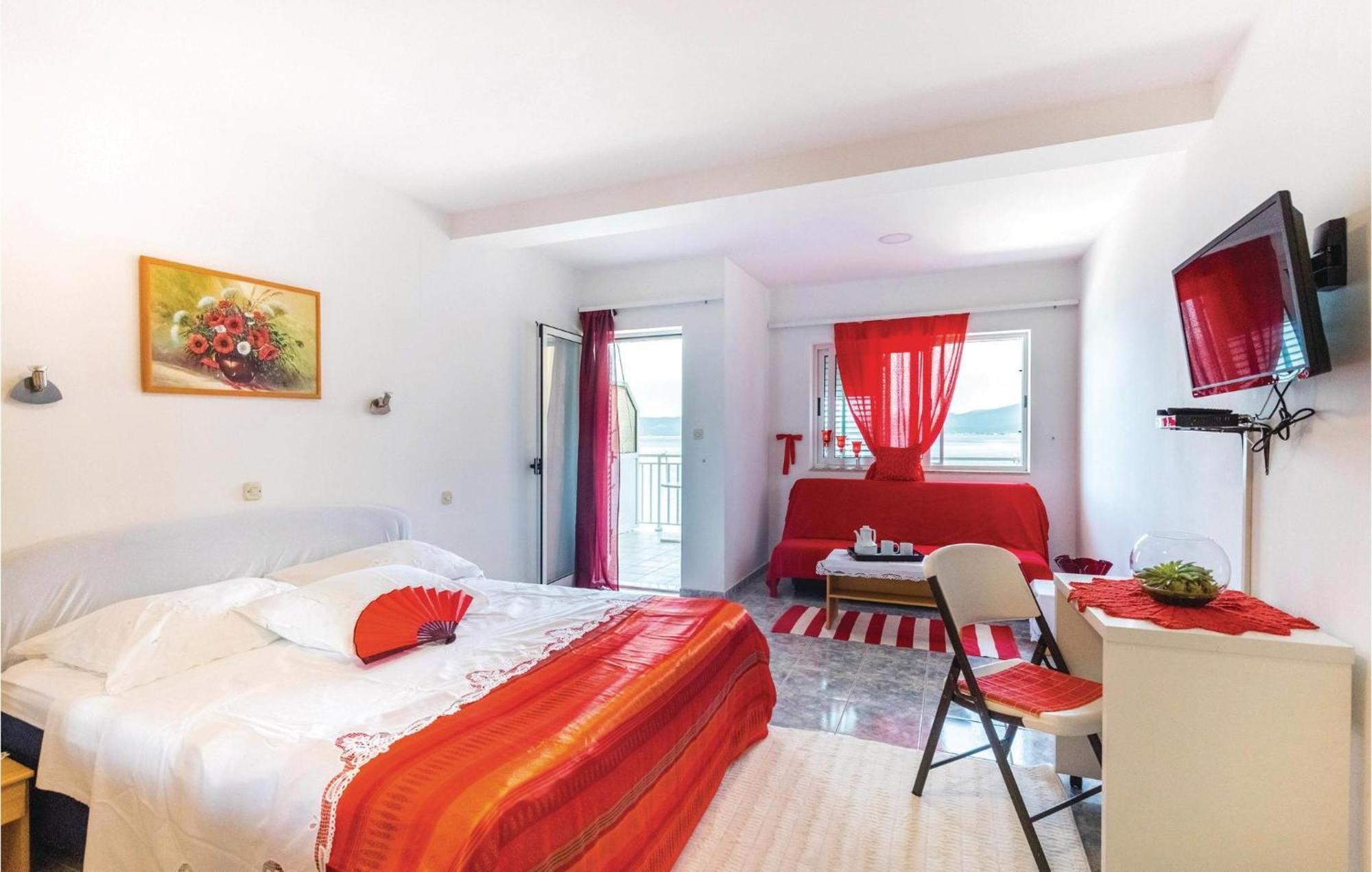 Awesome Apartment In Duba With Wifi Dış mekan fotoğraf